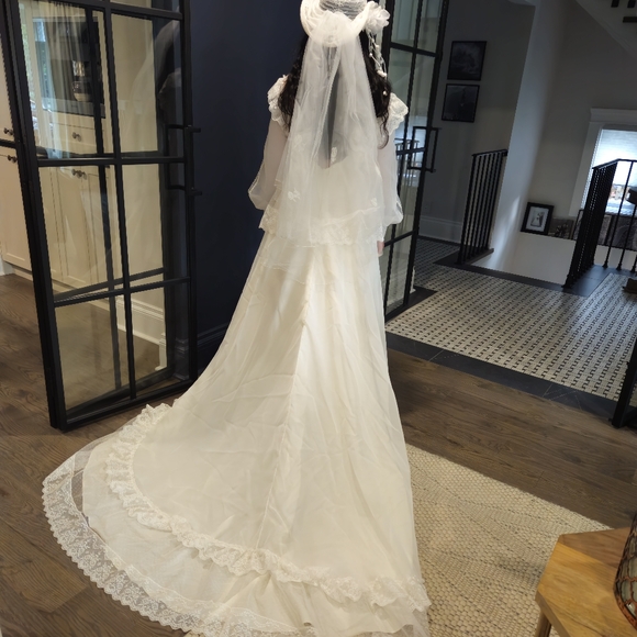 Dresses & Skirts - Wedding dress   1983